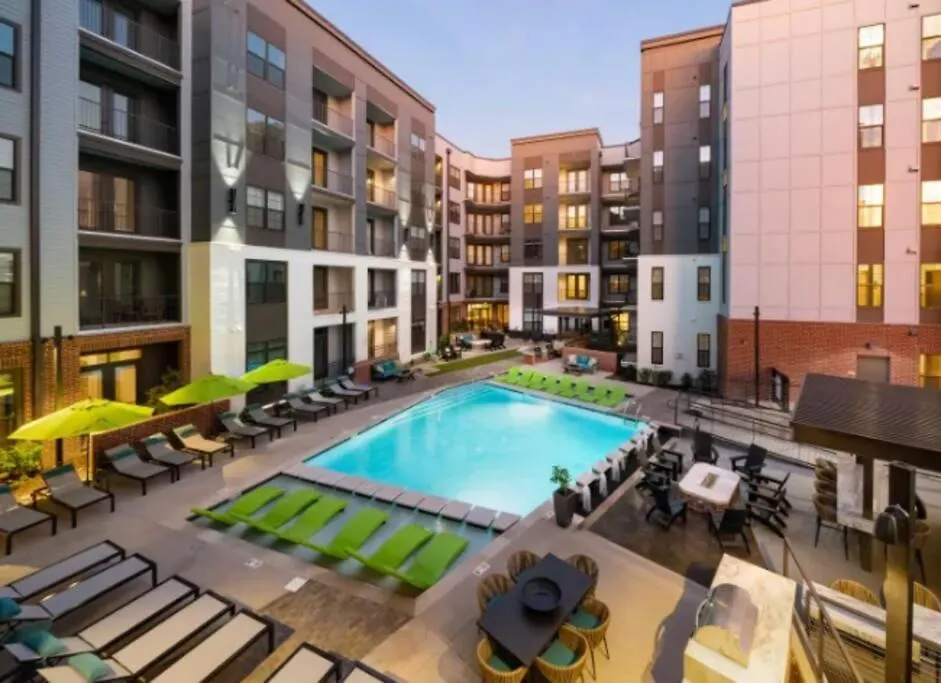 Luxury Apt, Min To Dt, Gym, Pool ナッシュビル アパート